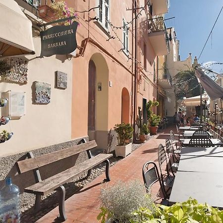 Casa Della Nonna Teresa Lägenhet Bordighera Exteriör bild