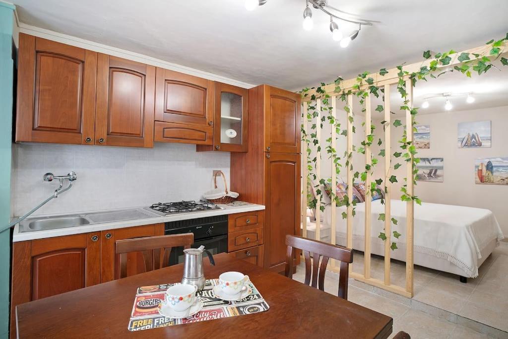 Casa Della Nonna Teresa Lägenhet Bordighera Exteriör bild