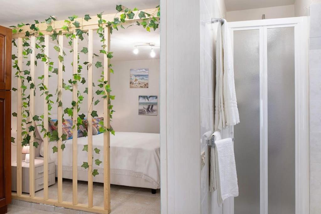 Casa Della Nonna Teresa Lägenhet Bordighera Exteriör bild